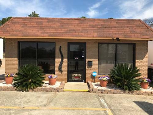 Chiropractic-Columbia-SC-Renick-Chiropractic-And-Soft-Tissue-Clinic-Office-Front